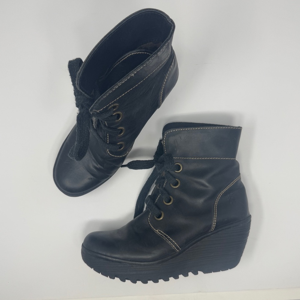 Fly London Yel Black Leather Lace Up Wedge Boots EU 36
